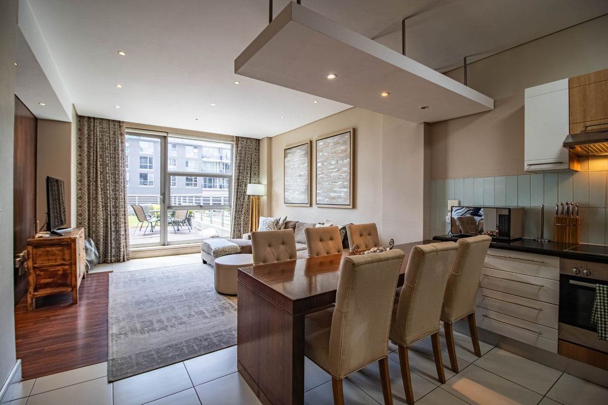 Stylish Fully Furnished Garden Apartment | Exceptional Investment Opportunity with Tenant in Place - Photo 3