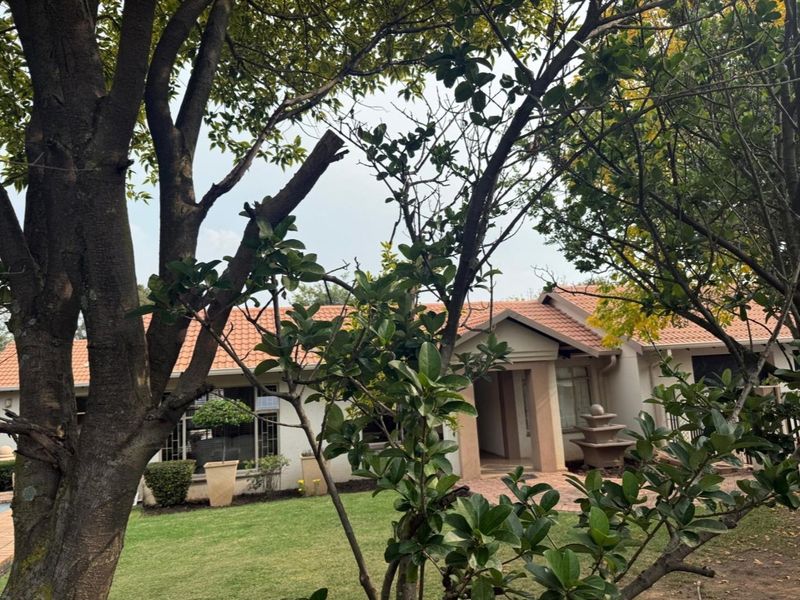 Charming Home in the Green Area Secunda - Photo 2