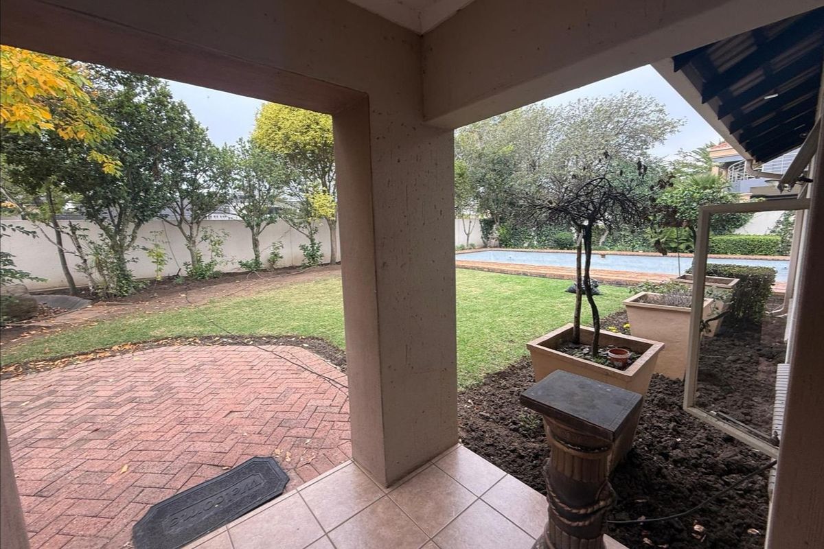 Charming Home in the Green Area Secunda - Photo 4