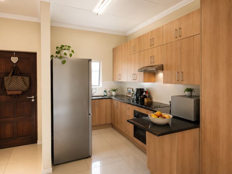 Spacious First-Floor Apartment in Sought-After Castlehill, Blackheath - Photo 6