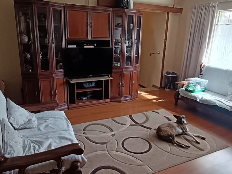 Spacious Family Home with Flatlet & Pool Awaits - Photo 8