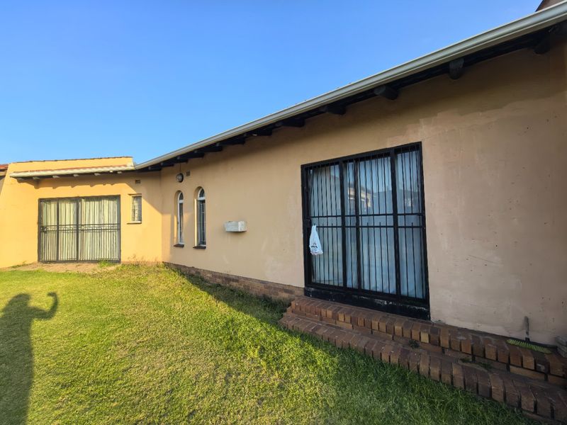 Calling All Property Investors High-Yield Investment Property in Reyno Ridge - Photo 1