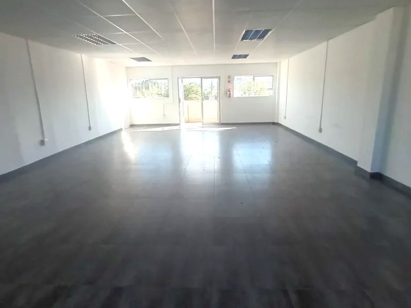 113sqm Modern, Move in ready Retail or Office space To Let- Rosedale road, Mountain Rise, Pietermaritzburg - Photo 4