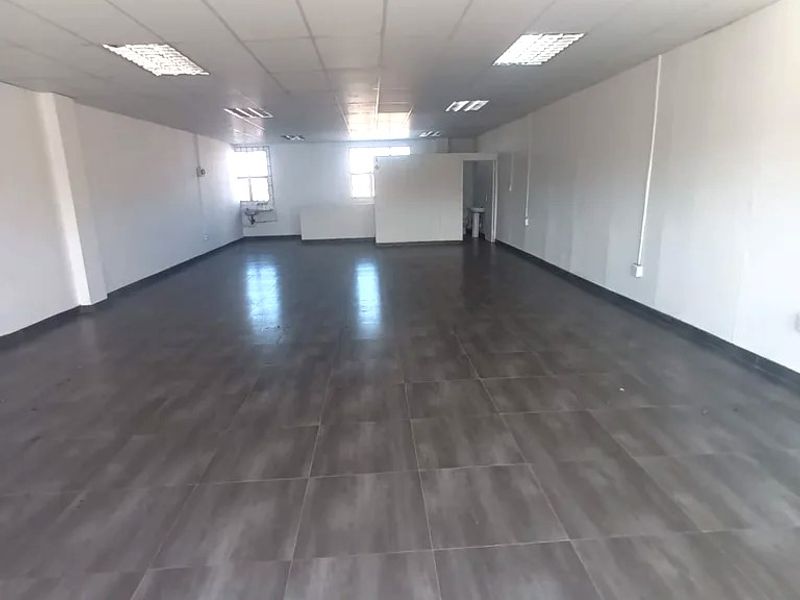 113sqm Modern, Move in ready Retail or Office space To Let- Rosedale road, Mountain Rise, Pietermaritzburg - Photo 2