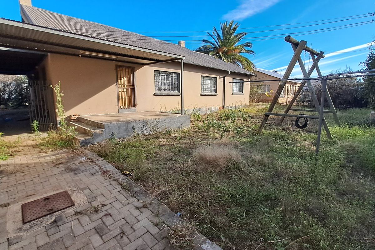 Great student investment near CUT - Photo 2