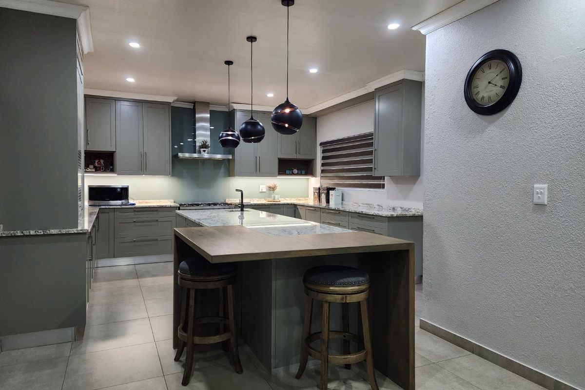 3 BEDROOM HOUSE IN STILFONTEIN EXT 4 - Photo 3