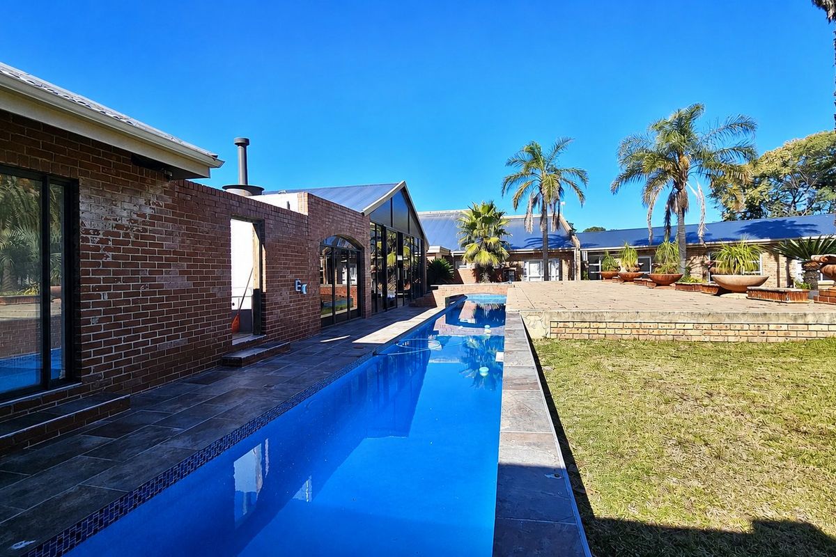 Motivated by Relocation – Exceptional Residence in Prestigious SW5 - Photo 4