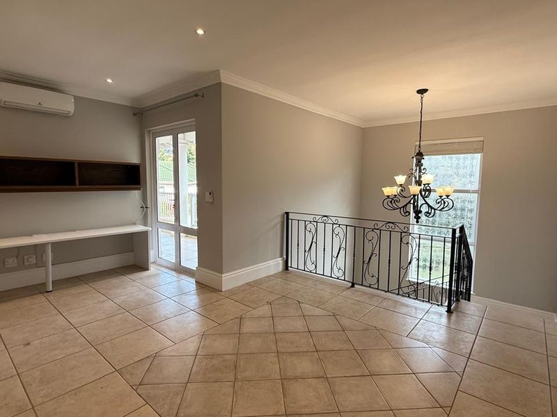 Mount Edgecombe Estate 2 - Spacious, Freestanding home in this sought-after estate - large, fenced garden- Available from the 1st of August - Photo 10