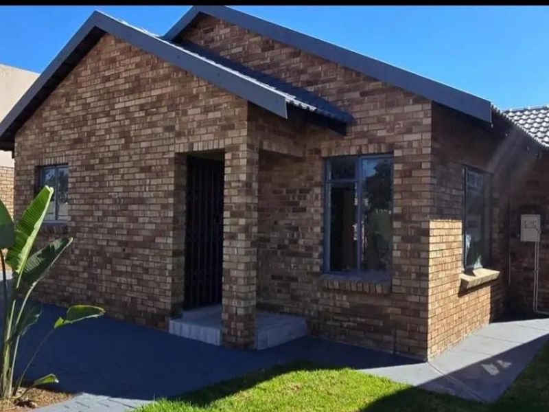 Charming Ivy Park House for Sale with 3 Bedrooms - Photo 3