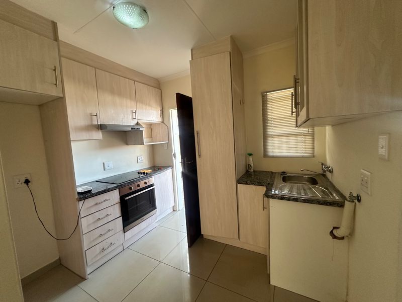 3 Bedroom house for sale in Witpoortjie. - Photo 5