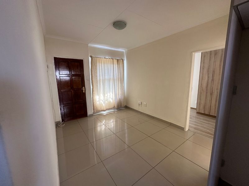 3 Bedroom house for sale in Witpoortjie. - Photo 10