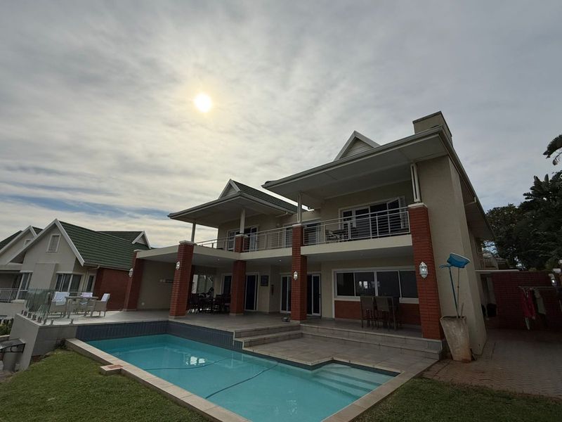 To let in Kindlewood Estate, 4 bedroom pet friendly family haven with Pool. - Photo 2