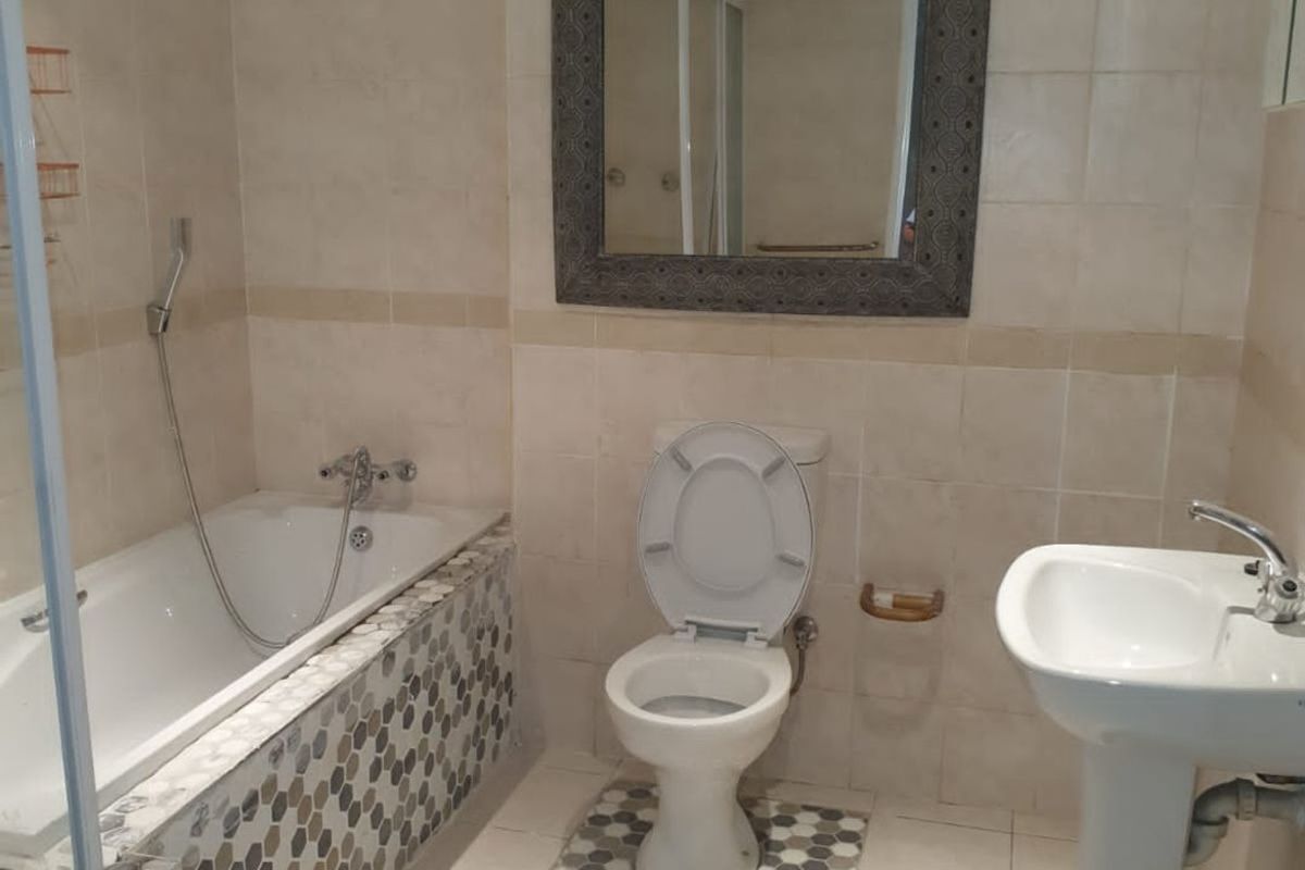 Rental..1 bed, Broad Road Medi-Centre - Photo 3