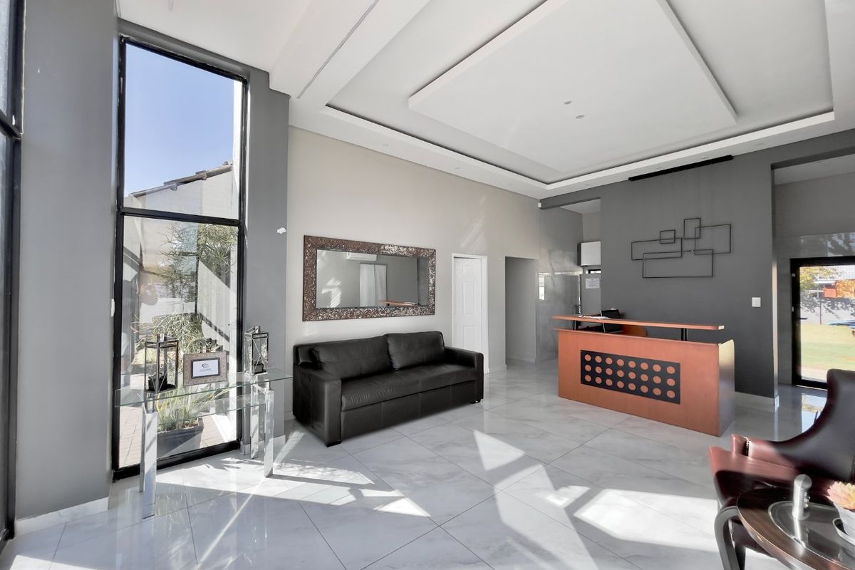 Modern Commercial Property TO RENT | Prime Rondebult Road Location Boksburg  - Photo 5