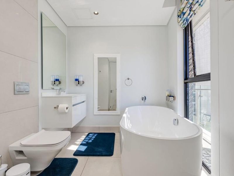 Fully Furnished Luxury Apartment 2 Beds, 2 Baths To Rent in Ellipse Executive Apartments, Waterfall, Midrand - Photo 6
