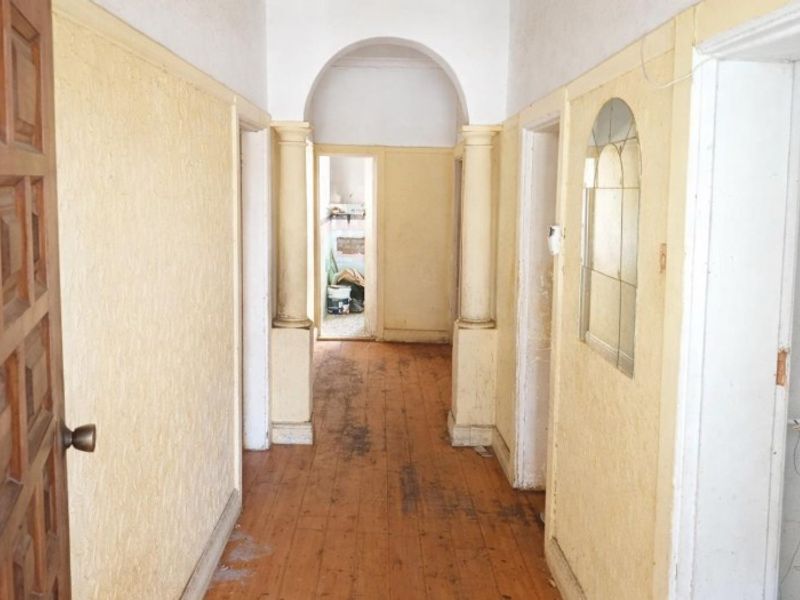 This property presents a great opportunity for investors. - Photo 6