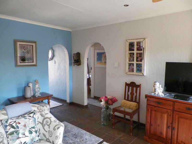 DUEL MANDATE -2Bed, 1Bath, 1 Garage Townhouse for Sale in Clubview Centurion - Photo 10