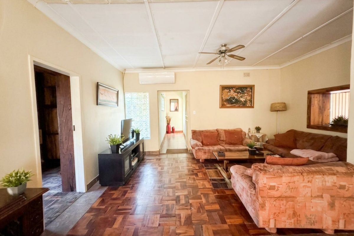 Spacious Family Home with Income-Generating Flatlet and Swimming Pool - Photo 5