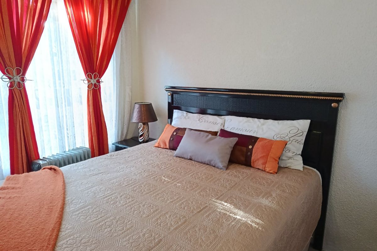Charming 3-Bedroom Family Home  - Photo 5