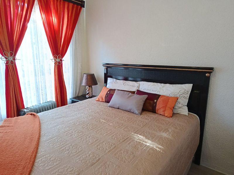 Charming 3-Bedroom Family Home  - Photo 5