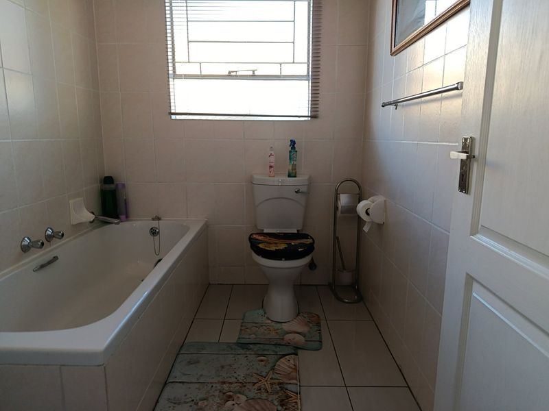 Charming 3-Bedroom Family Home  - Photo 10