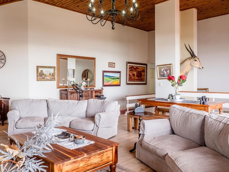 4 BEDROOM HOUSE FOR SALE IN BRITANNICA HEIGHTS - Photo 9