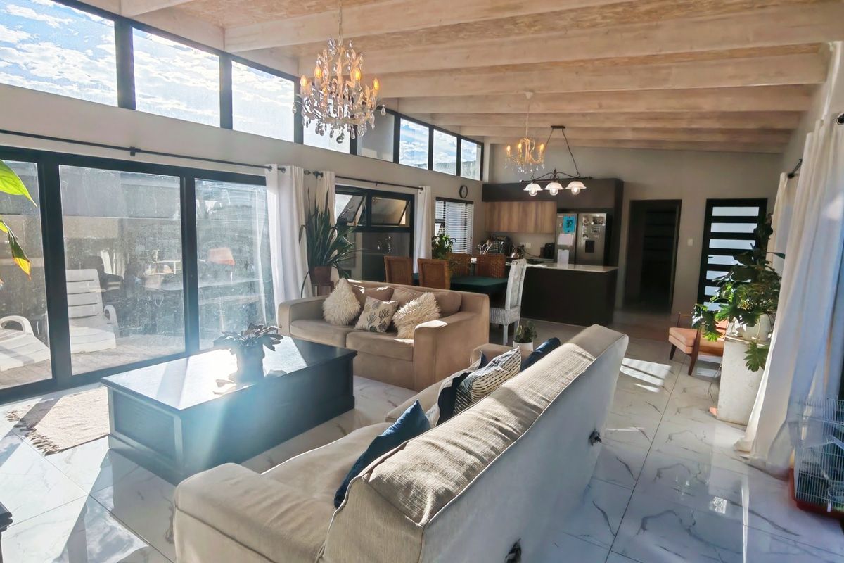 Elegant Modern Duette with Views and Premium Finishes - Photo 2