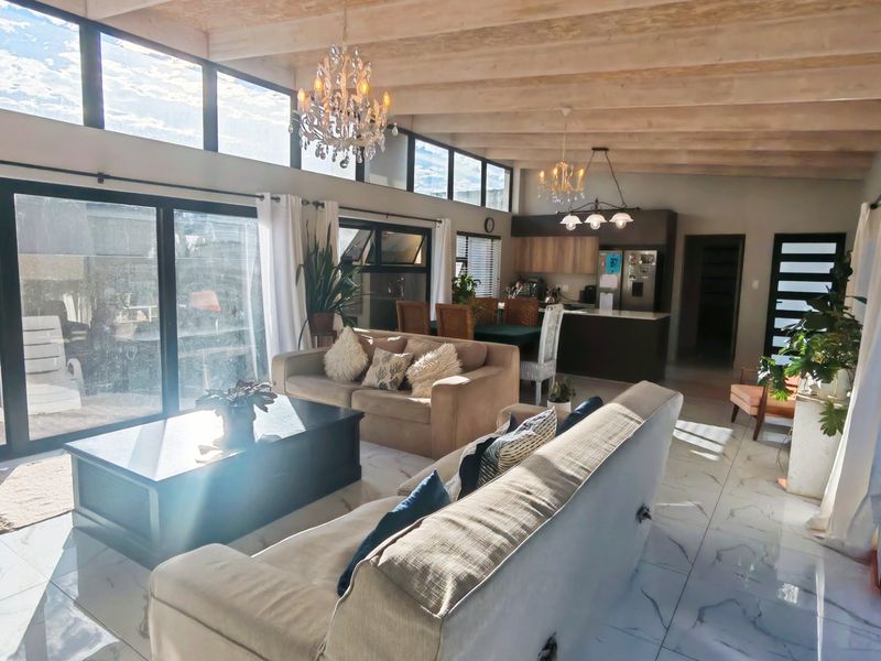 Elegant Modern Duette with Views and Premium Finishes - Photo 2