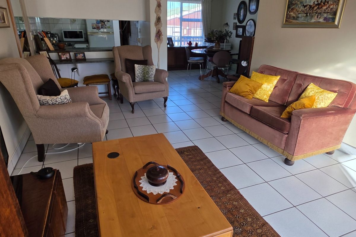 Not Often to Reach the Market.... Very Popular Retirement Complex... Close to Hartenbos !!! - Photo 5