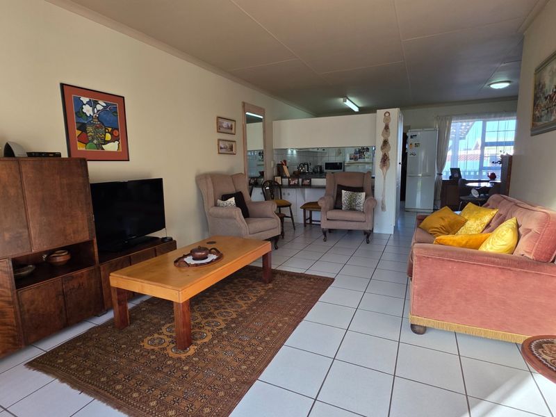 Not Often to Reach the Market.... Very Popular Retirement Complex... Close to Hartenbos !!! - Photo 4
