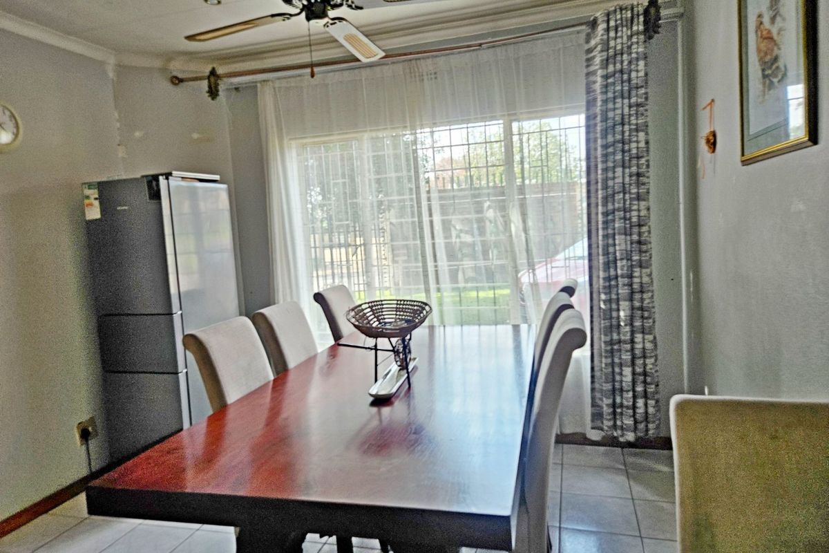 Lovely 3  bedrooms Simplex in Sandton - Photo 4