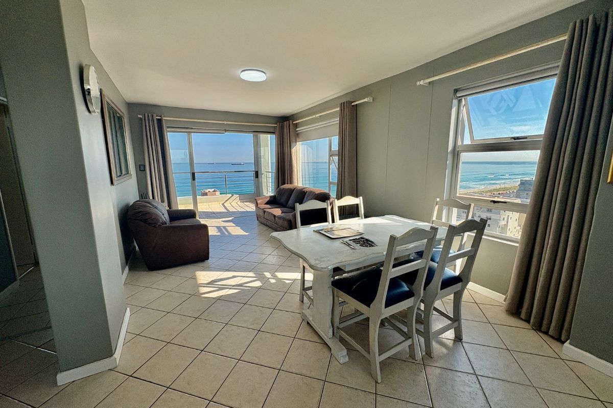 Beachfront Luxury with Unmatched Table Mountain Views - Photo 4