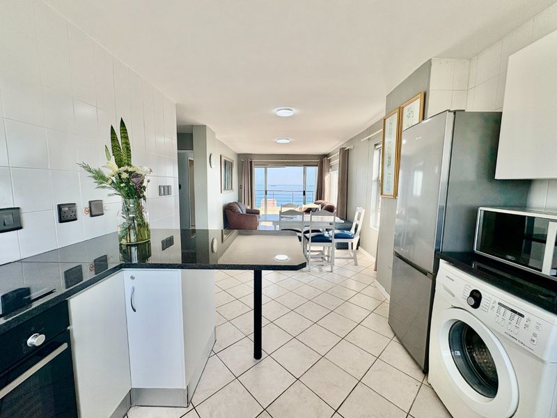 Beachfront Luxury with Unmatched Table Mountain Views - Photo 9