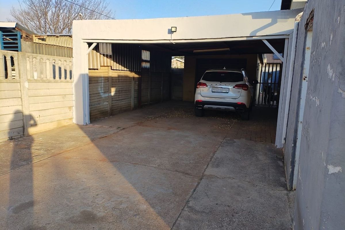 3 Bedroom House for Sale in Strubenvale - Photo 2