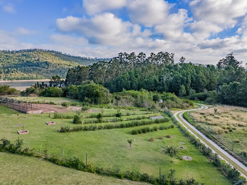 Thoughtfully Developed Off-Grid Waterfront Estate on Swartvlei/ Ruigtevlei Lagoon - Photo 8