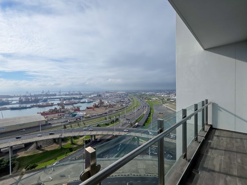 2 Bedroom 2 Bathroom with Parking and Harbour Views - Photo 8