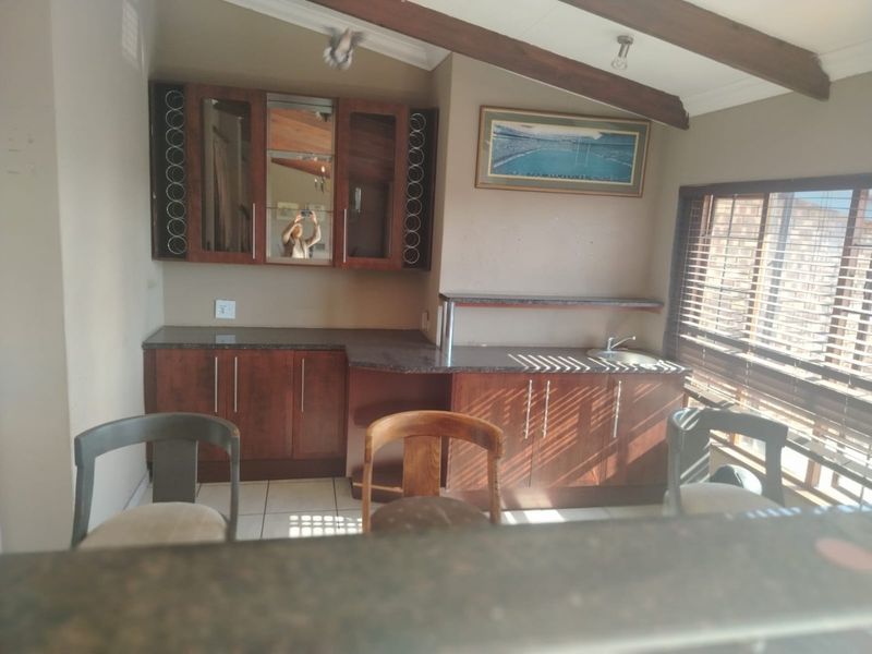 Luxury Family Living at Its Finest! - Photo 5
