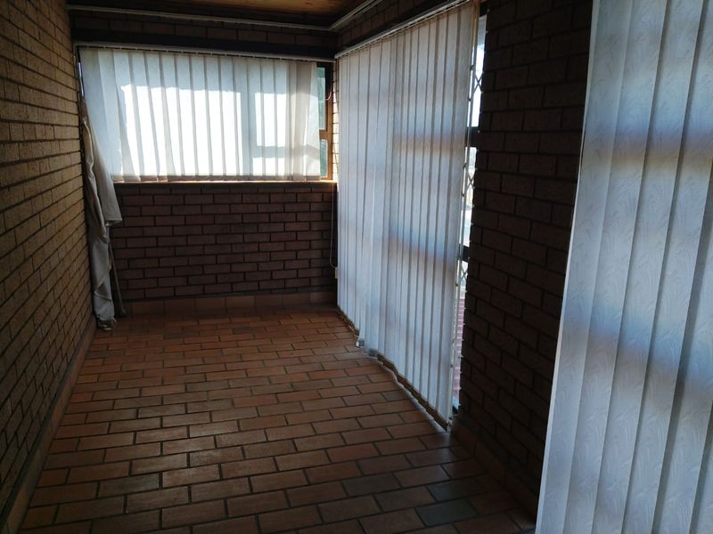 Danville Ext 5 | 4 Bed + 2 Bed Income Flat | 1098m2 Stand |  R2.349m All-Inclusive - Photo 5
