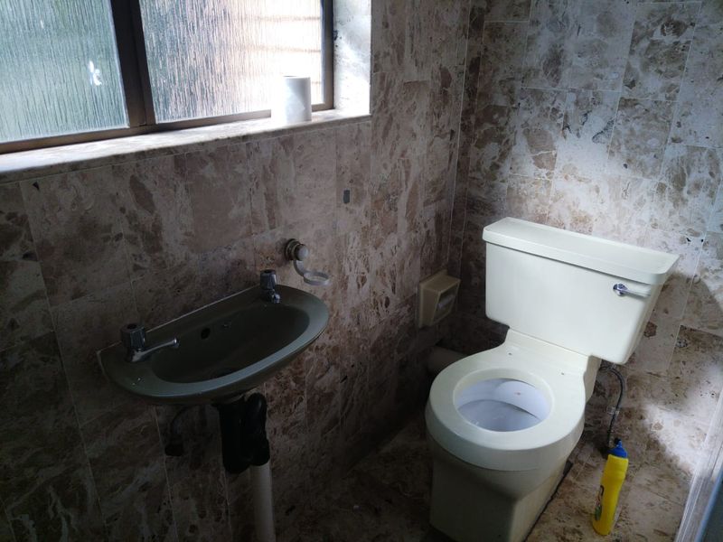 Danville Ext 5 | 4 Bed + 2 Bed Income Flat | 1098m2 Stand |  R2.349m All-Inclusive - Photo 10