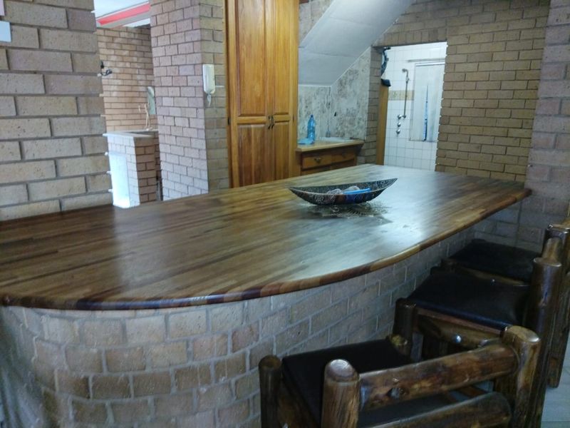 Danville Ext 5 | 4 Bed + 2 Bed Income Flat | 1098m2 Stand |  R2.349m All-Inclusive - Photo 4
