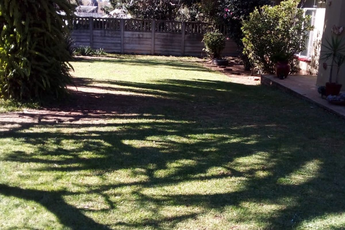 Well-maintained Family Home In Ideal Location with Endless Potential - Photo 4