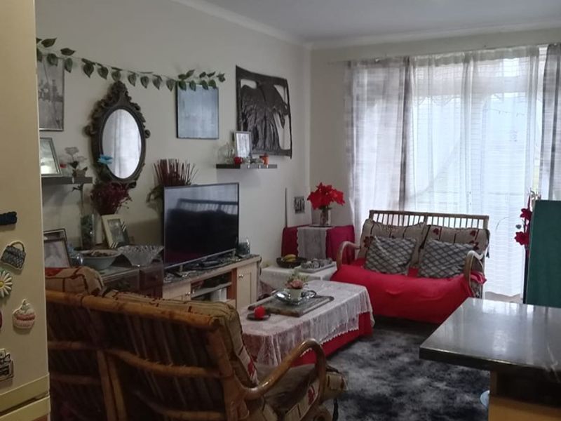 Secure 1st Floor Apartment in Strand/Gordons Bay - Photo 7