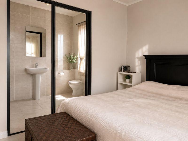 Well priced 3 Bedroom, 2 bathroom Apartment in Greencreek Lifestyle Estate - Photo 4