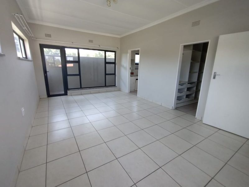 2 Bedroom Duplex To Let - Photo 9