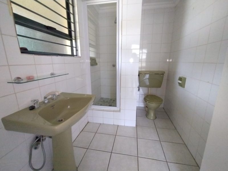 2 Bedroom Duplex To Let - Photo 6
