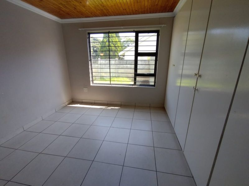2 Bedroom Duplex To Let - Photo 8