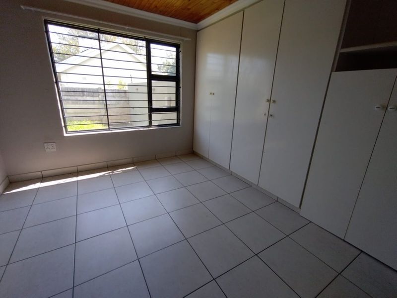 2 Bedroom Duplex To Let - Photo 7
