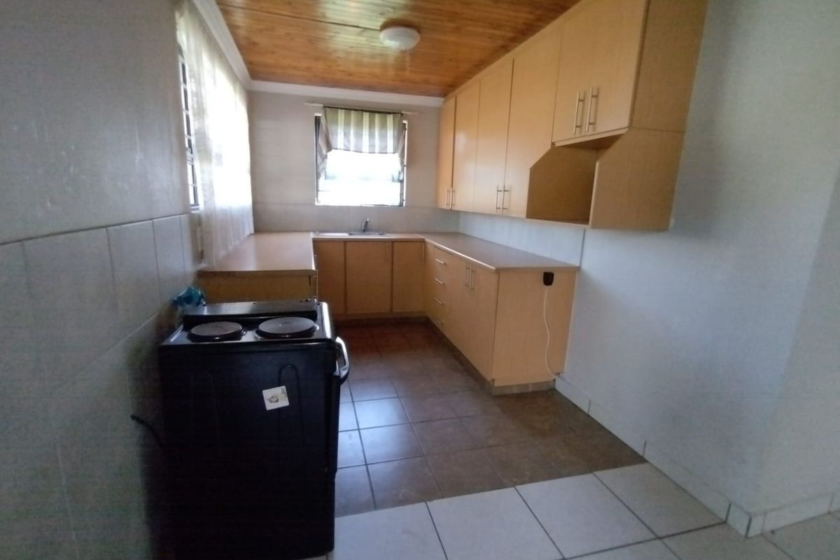 2 Bedroom Duplex To Let - Photo 4