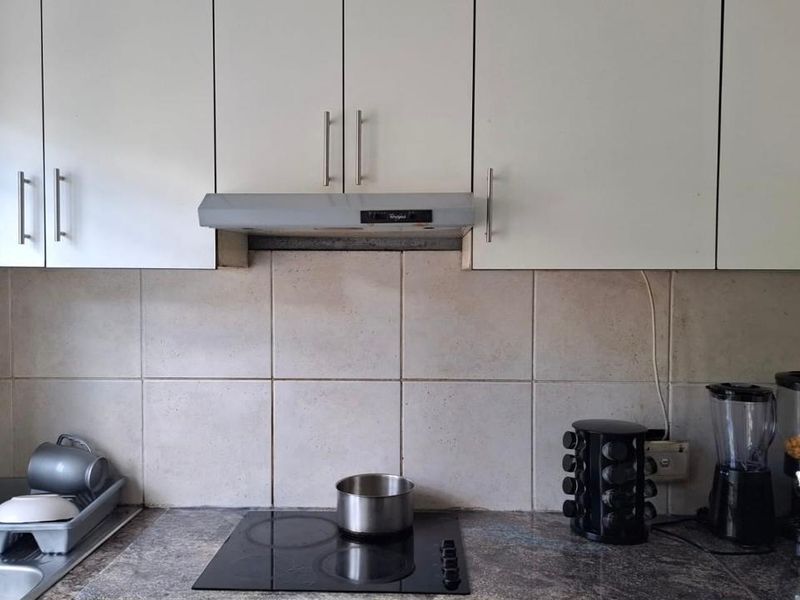 3 Bedroom Apartment for Sale  - Photo 5