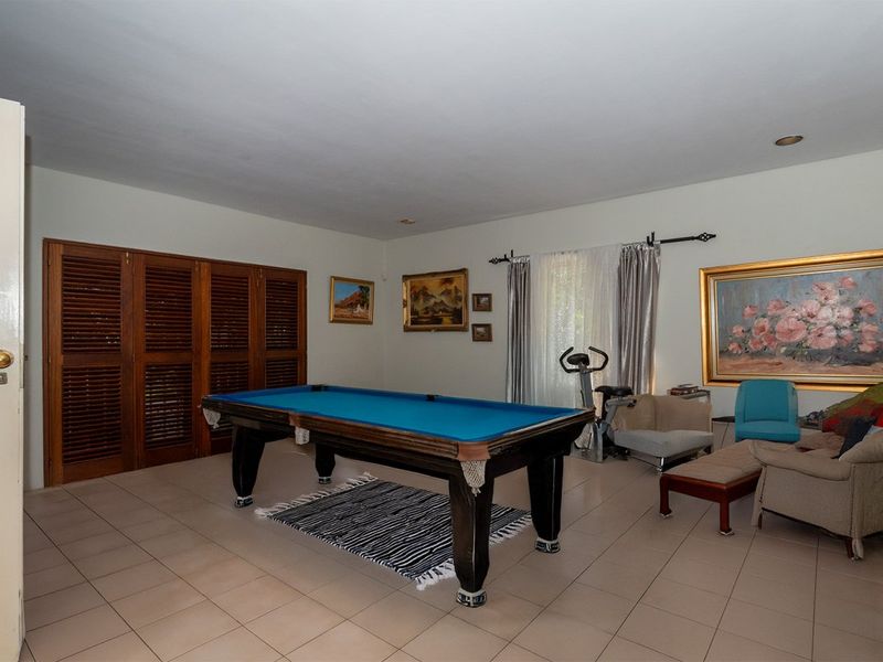 Spacious Family Living & Entertainer’s Paradise on a Massive 2,003m2 Stand! - Photo 7